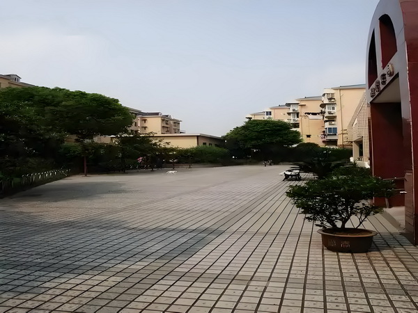 程潇曾确诊精神疾病与梁朝伟传闻早真相大白